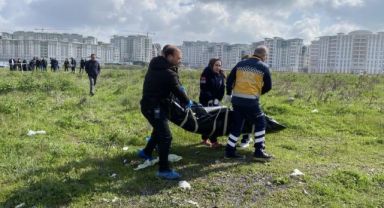 Küçükçekmece'de 21 yaşındaki genç arazide ölü bulundu