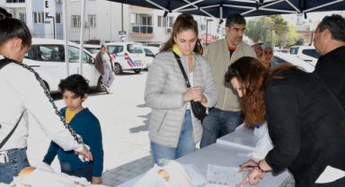 Kuşadası Belediyesi beslenme desteğini sürdürüyor 