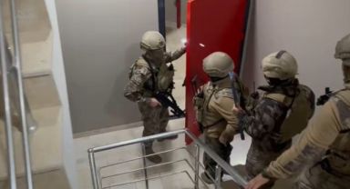 Kuzenler çetesinden 550 Milyon TL'lik yasa dışı bahis vurgunu: 35 gözaltı