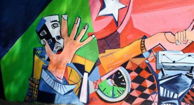 Meksikalı Roberto depremdeki izlenimlerini Karşıyaka'da resmetti