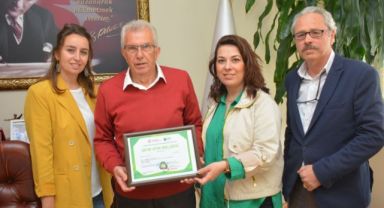 Ödemiş Belediyesi, “Sıfır Atık” belgesine kavuştu