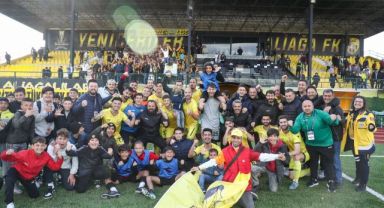 Şampiyon Aliağaspor FK, 3. Lig’e yükseldi