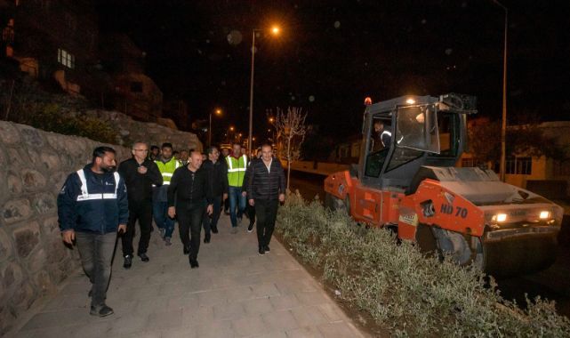Soyer tamamlanan Gürçeşme Caddesi'ni inceledi