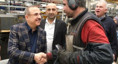 Sürekli: Son 21 yılda İzmir'den yapılan ihracat yüzde 430'luk artış gösterdi