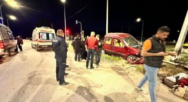 Tırın çarptığı hafif ticari araç savrulup bir başka tıra çarptı: 2 ölü