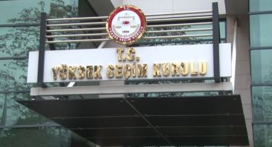 YSK'da 26 partinin aday listesinin incelenme işlemlerine devam ediliyor