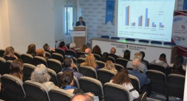 Yürüme hızı saatte en az 5 kilometre olmalı!