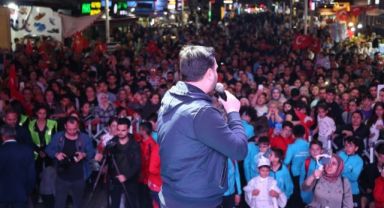 AK Parti'li İnan’dan Millet İttifakı afişlerine gönderme
