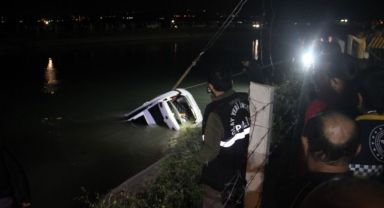 Araç sulama kanalına devrildi: 4 ölü, 2 kayıp, 1 yaralı