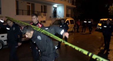 Ayrılmak isteyen polis sevgilisini başından vurdu