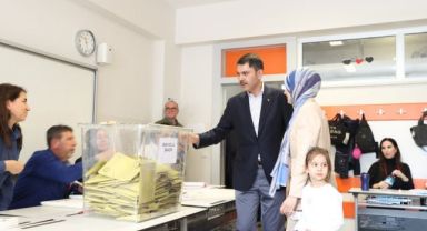 Bakan Kurum oyunu İstanbul'da kullandı