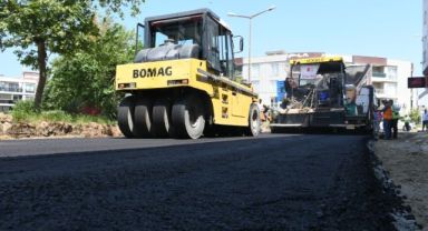 Davutlar Mahallesi’ne 25 bin metrekare daha sıcak asfalt