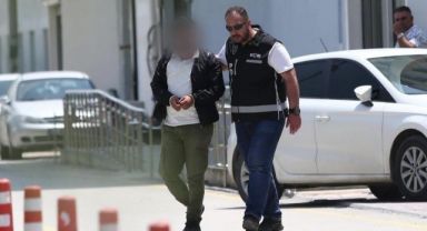 Depremzedeleri bile kullandı, dolandırmak için farklı kılıklara girdi