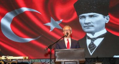 Duman, 19 Mayıs’ta Gaziemir’de sahne alacak