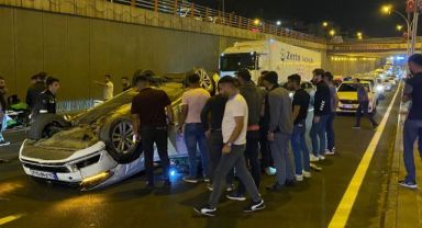 Aynı cadde de iki ayrı kaza: 1 ölü, 2 yaralı