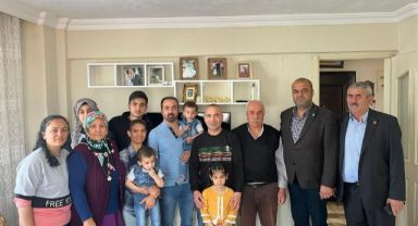İYİ Partili Keskin çocukları mutlu günlerinde yalnız bırakmadı