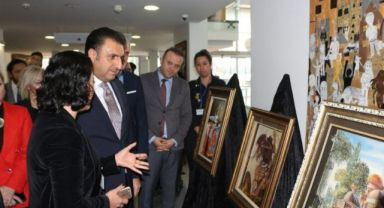 İzmir’de halk eğitimi merkezlerinin çalışmaları sürüyor