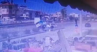 Karayolunda korku dolu anlar: Çarptı, savruldu, bariyere çarparak durabildi