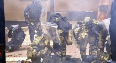 Kosova'daki olaylarda 25'i KFOR askeri 75 kişi yaralandı