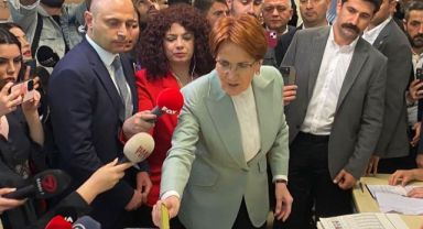 Meral Akşener, oyunu Üsküdar'da kullandı