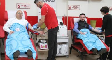 MÜSİAD'tan İzmir'e kan bağışı