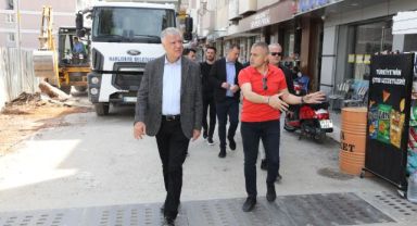 Narlıdere'de asfalt mesaisi