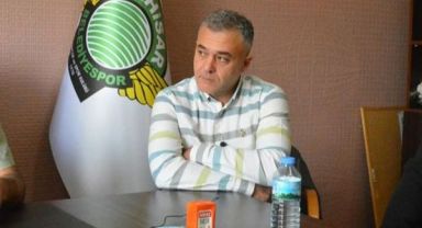 Oy kullanan anne ve babasını beklerken kalp krizi geçirip hayatını kaybetti
