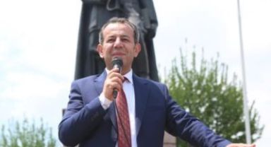 Özcan’dan Davutoğlu'na eleştiri: Hiç oy almadan 10 Milletvekili kazandı!