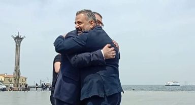 Saldırı sonrası iki il başkanından ‘dostluk’ pozu!