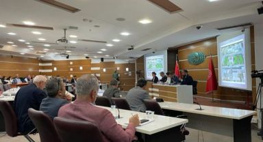 Spor alanına otopark önerisi! İduğ’dan o öneriye ret!