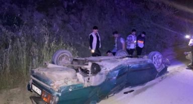 Takla atan otomobilin sürücüsü yaralandı