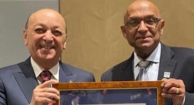 Türk Üroloji Cerrahi, Amerikan Üroloji Derneği’nin onursal üyesi seçildi!