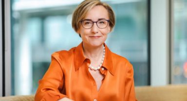 Vodafone 11 bin kişiyi işten çıkarıyor