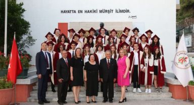 2022-2023 mezunları geleceğe uğurlandı
