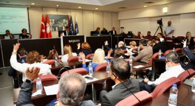 AK Partili Baran'dan Başkan Tugay'a çağrı: AK Parti kapıları herkese olduğu gibi size de açıktır!