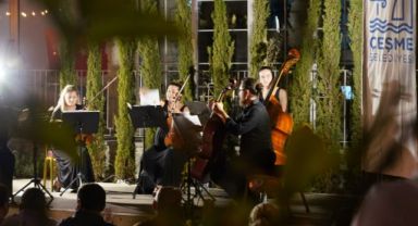 'Alaçatı Gün Batımı Konserleri' başladı