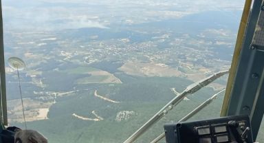 Buca'da korkutan yangın: 5 helikopter, 2 uçak bölgede