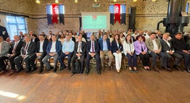CHP İzmir’de geniş katılımlı ‘seçim’ zirvesi!