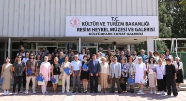 DEÜ'lü mezunların bitirme projeleri sergiye dönüştü