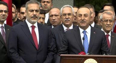 Dışişleri Bakanlığı'nda devir teslim töreni