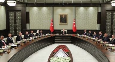 Eski Bakanlardan yeni kabine için tebrik paylaşımları