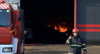 Geri dönüşüm fabrikasında korkutan yangın