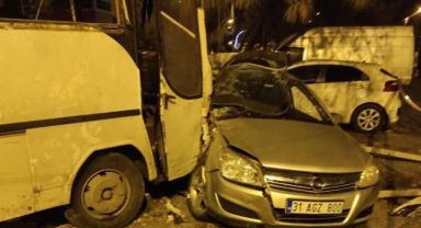 İşçi servisi ile otomobil çarpıştı: 1 ölü, 25 yaralı