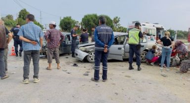 İzmir’de iki ayrı feci kaza: 11 yaralı