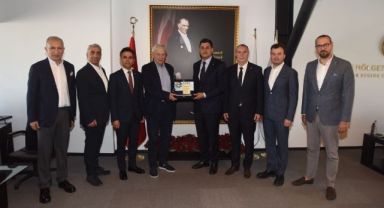 İZTO ve AYSO’dan Yorgancılar’a tebrik ziyareti