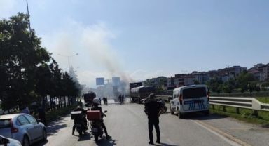 Kömür yüklü tırın motor bölümü yandı, faciadan dönüldü
