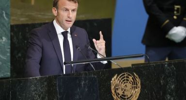 Macron: Sokaklara daha fazla polis konuşlandırılacak