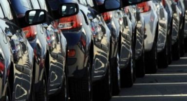 Otomotiv satışlarında rekor sürüyor