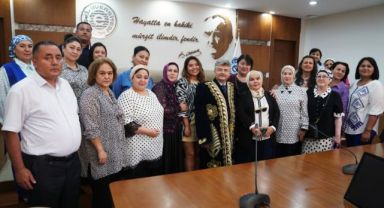 Özbek akademisyenler Ege’de eğitim alıyor