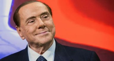 Silvio Berlusconi hayatını kaybetti